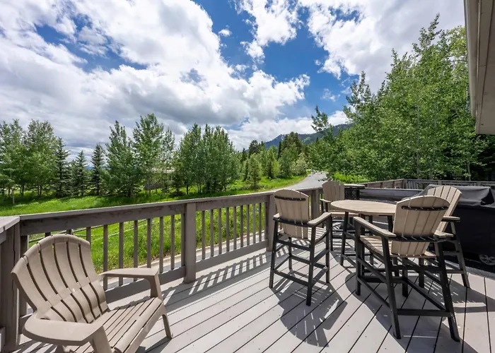 Outdoor Pool, Private Sauna, 50yd To Moose Creek Lift, Flexible Bedding Ferienhaus Teton Village