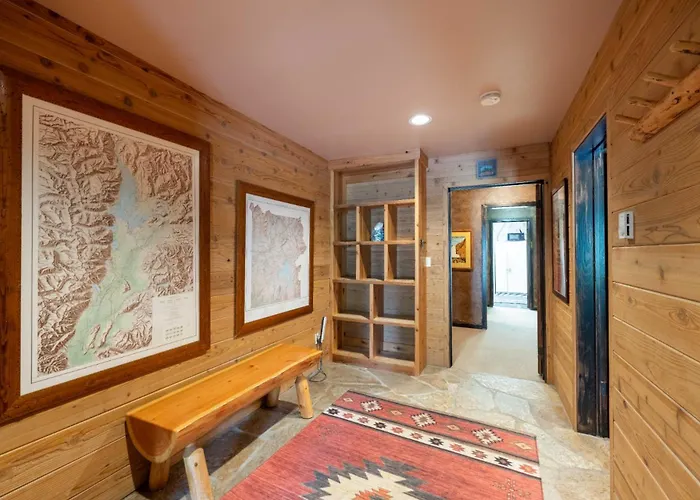 Ferienhaus Outdoor Pool, Private Sauna, 50yd To Moose Creek Lift, Flexible Bedding Teton Village