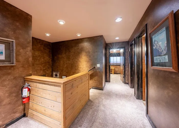Outdoor Pool, Private Sauna, 50yd To Moose Creek Lift, Flexible Bedding Ferienhaus Teton Village