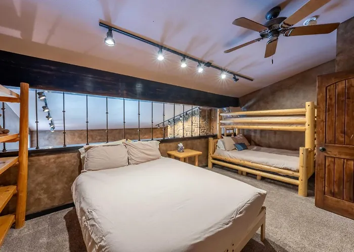 Outdoor Pool, Private Sauna, 50yd To Moose Creek Lift, Flexible Bedding