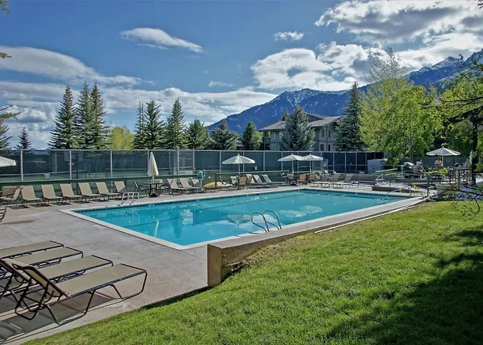 Outdoor Pool, Private Sauna, 50yd To Moose Creek Lift, Flexible Bedding *
